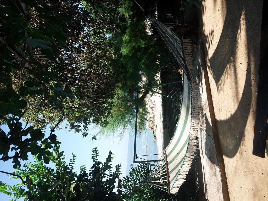 Apartments And Rooms Tomas Podstrana Luaran gambar